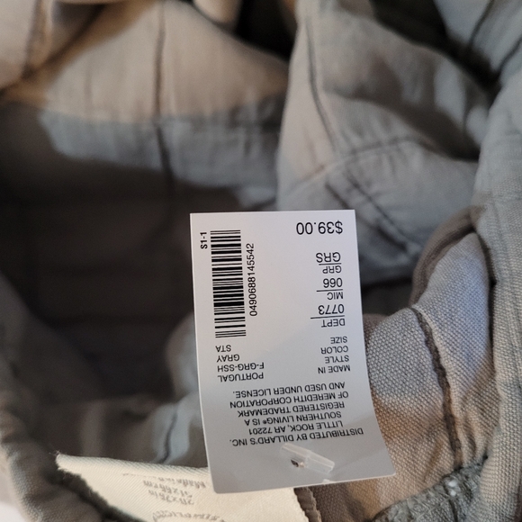 NWT Southern Living pair of quilted Grey standard textured pillow cases - Picture 11 of 13